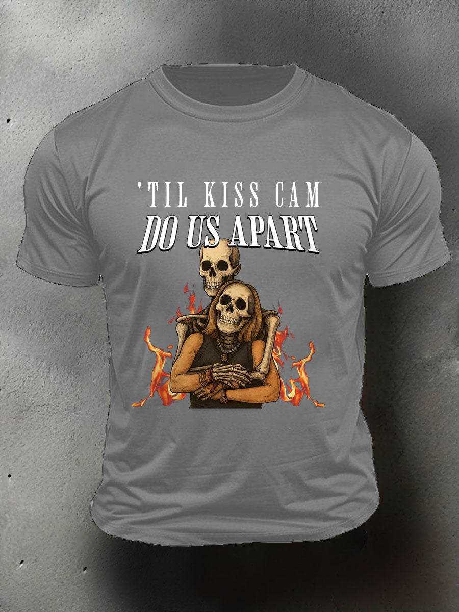 Men's Funny Halloween Kiss Cam Printed T-Shirt gracestitchs