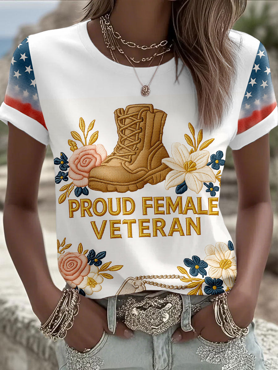 Women's Proud Female Veteran Floral Print T-Shirts gracestitchs