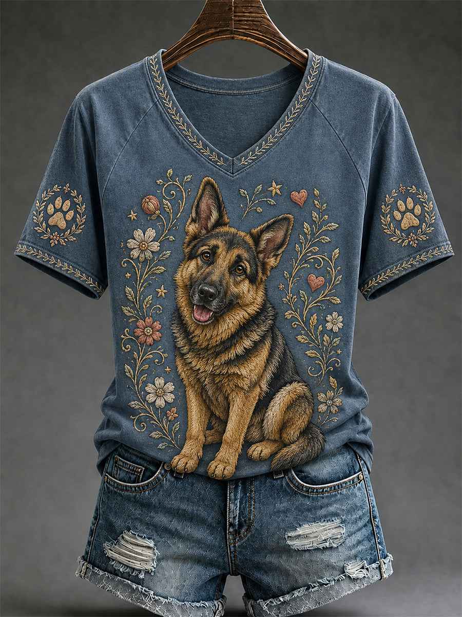 Women's Retro Dog Print Casual V-Neck Tee