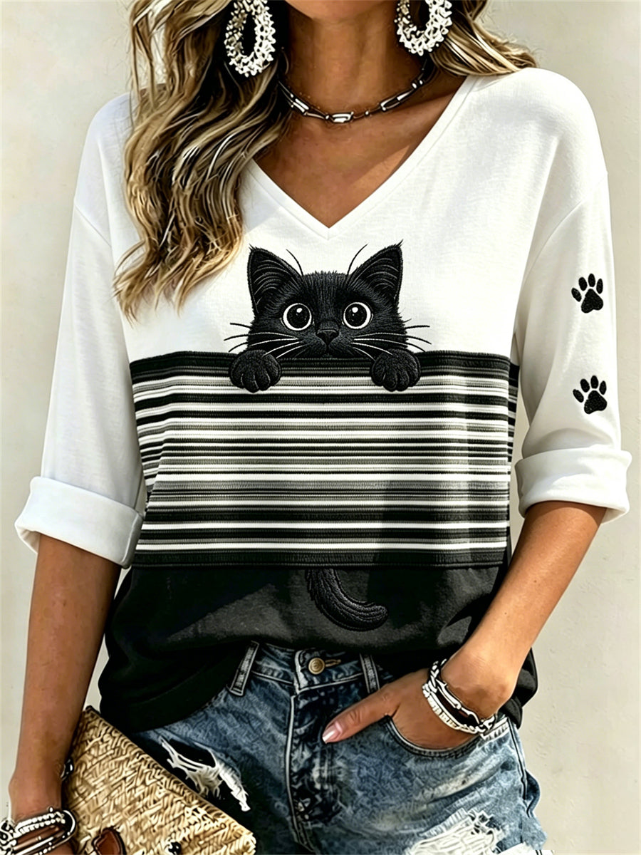 Women's Peeking Black Cat & Paw Prints Colorblock Print Mid-length Sleeves V-Neck T-Shirt gracestitchs