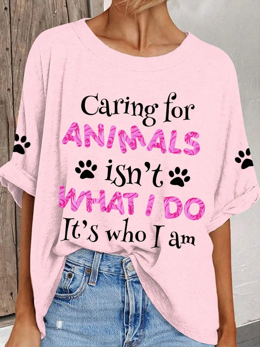 Women's caring for animals casual T-shirts