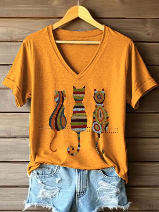 Women's Cat Embroidered V-Neck T-Shirt