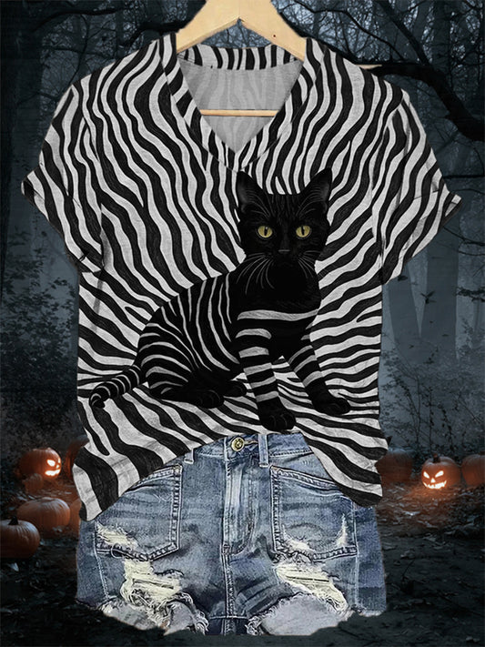 Women's Black Cat Stripes Print Casual V-Neck Tee