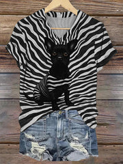 Women's Black Dog Stripes Print Casual V-Neck Tee