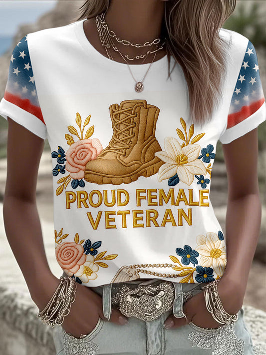 Women's Proud Female Veteran Floral Print T-Shirts gracestitchs