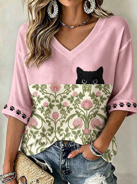 Women's Black Cat With Floral Graphic Casual Mid-length Sleeves V-Neck T-Shirt gracestitchs