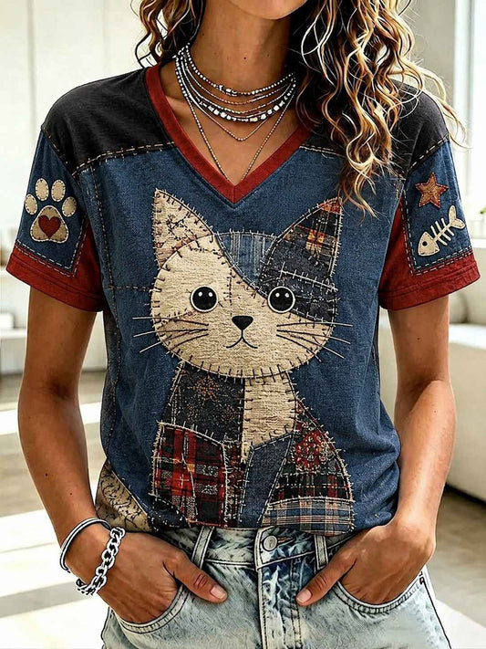 Women's Cat Lovers Printed V-neck T-shirt