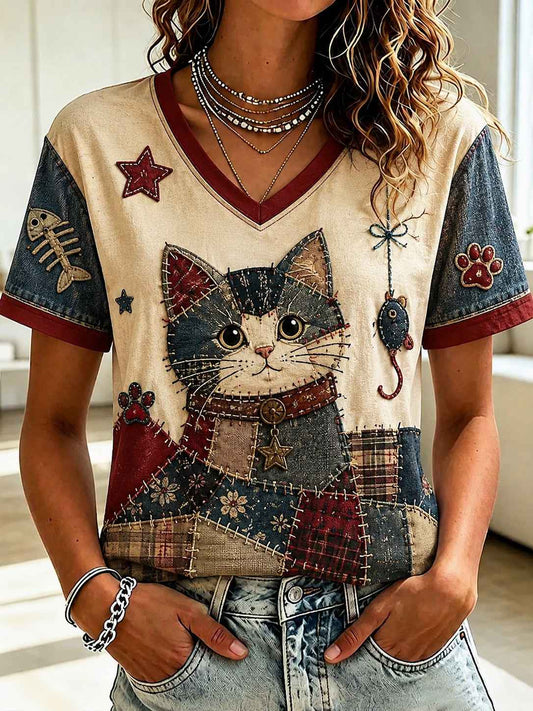 Women's Cat Lovers Printed V-neck T-shirt