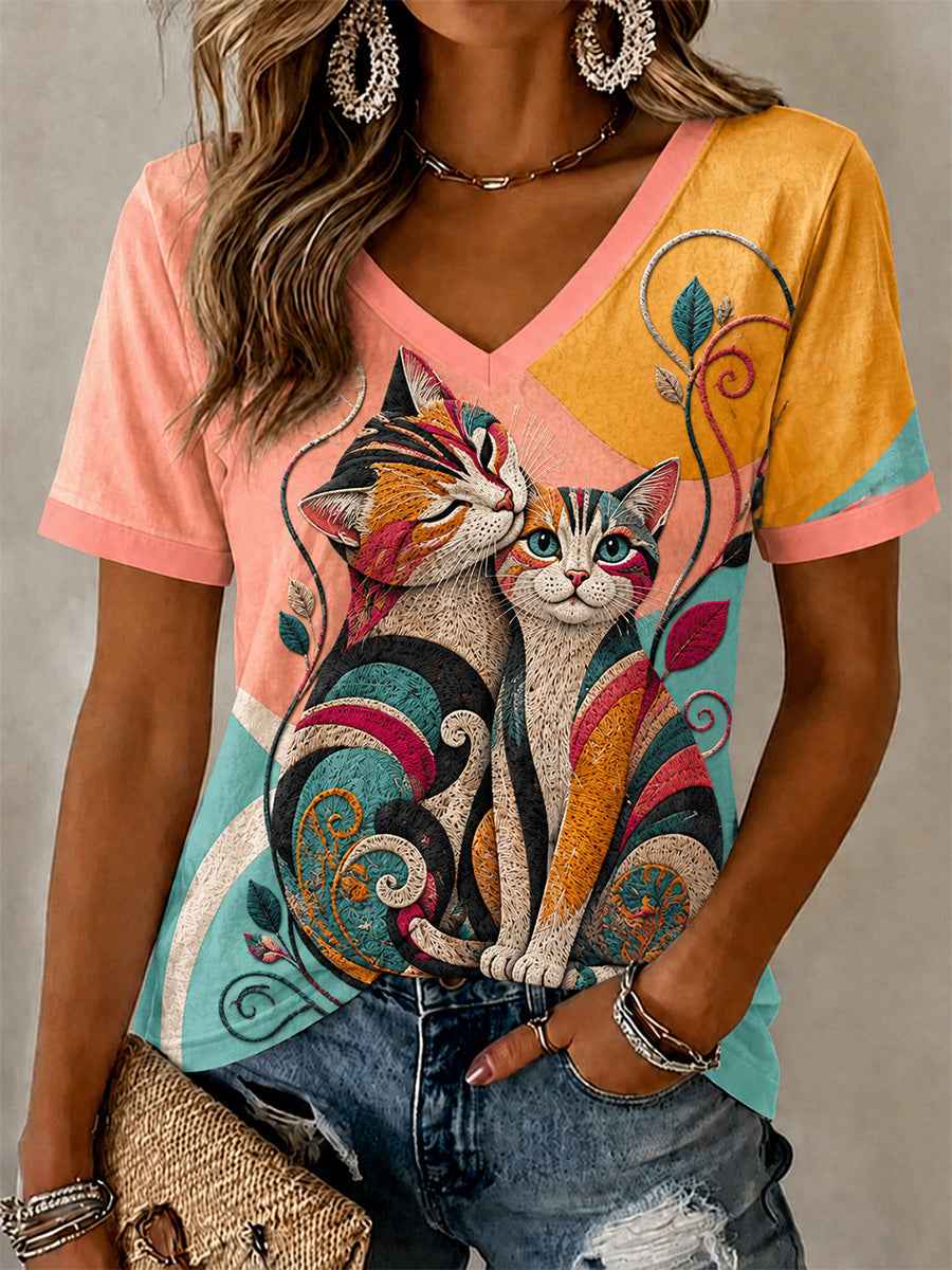 Women's Artistic Cat Print Casual V-Neck Tee