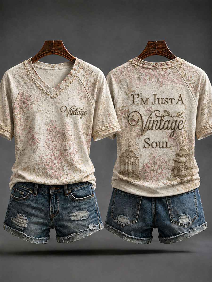 Women's 'I'm Not Old,I'm Just A Vintage Soul' Casual T-shirt