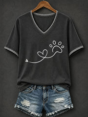 Women's Line Art Paw T-Shirt gracestitchs
