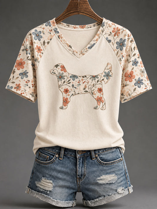 Women's Golden Retriever Floral Print Casual T-Shirt gracestitchs